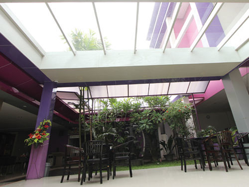 Twin Star Hotel Surakarta  Exterior photo
